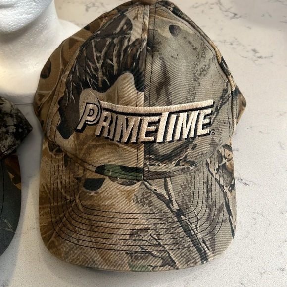 Camo hats - Picture 4 of 9